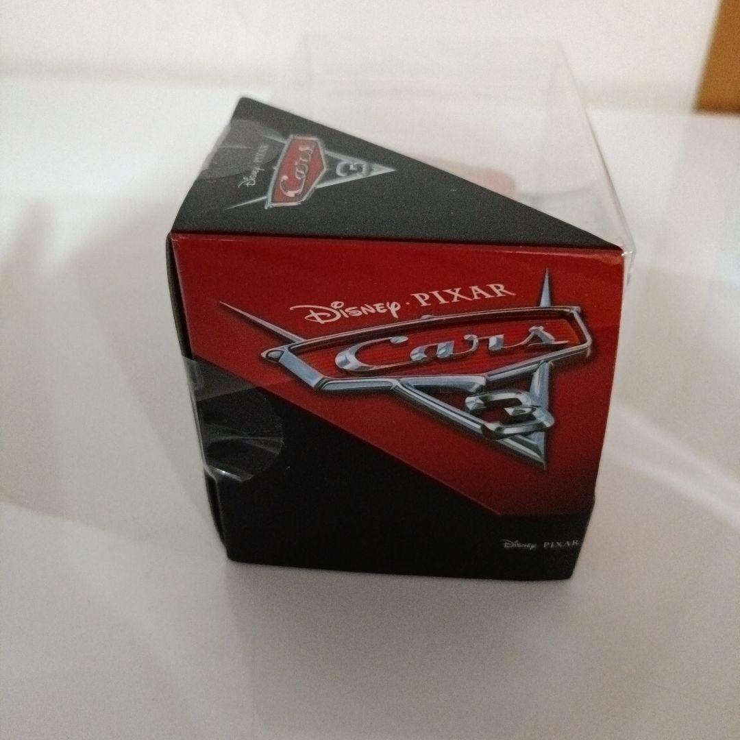 【新品】マックイーン　ディズニーピクサー　カーズ ダイキャストカー　3台セット