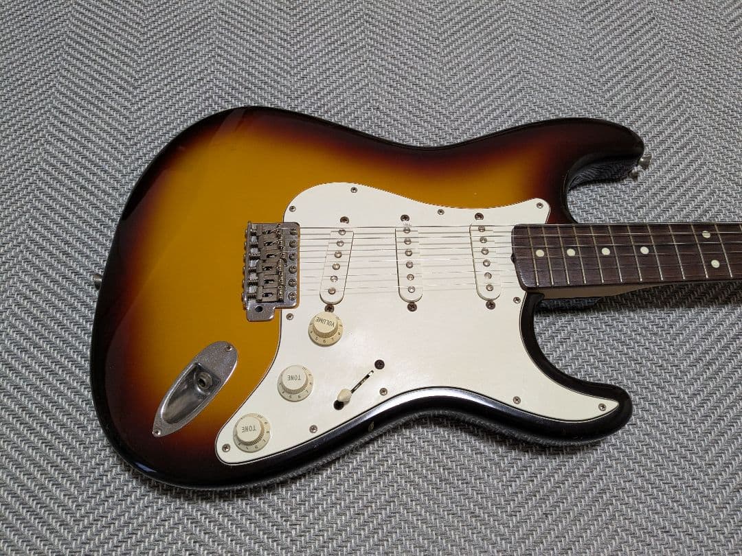 Fender Japan 日本製 ストラトキャスター 富士弦