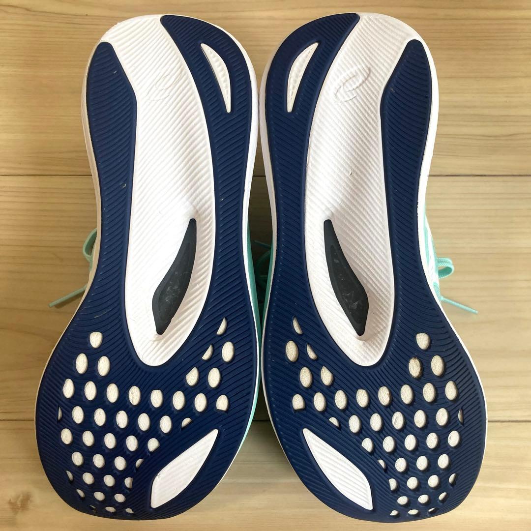 ✨定価16,500円／厚底／軽量✨asics MAGIC SPEED 3