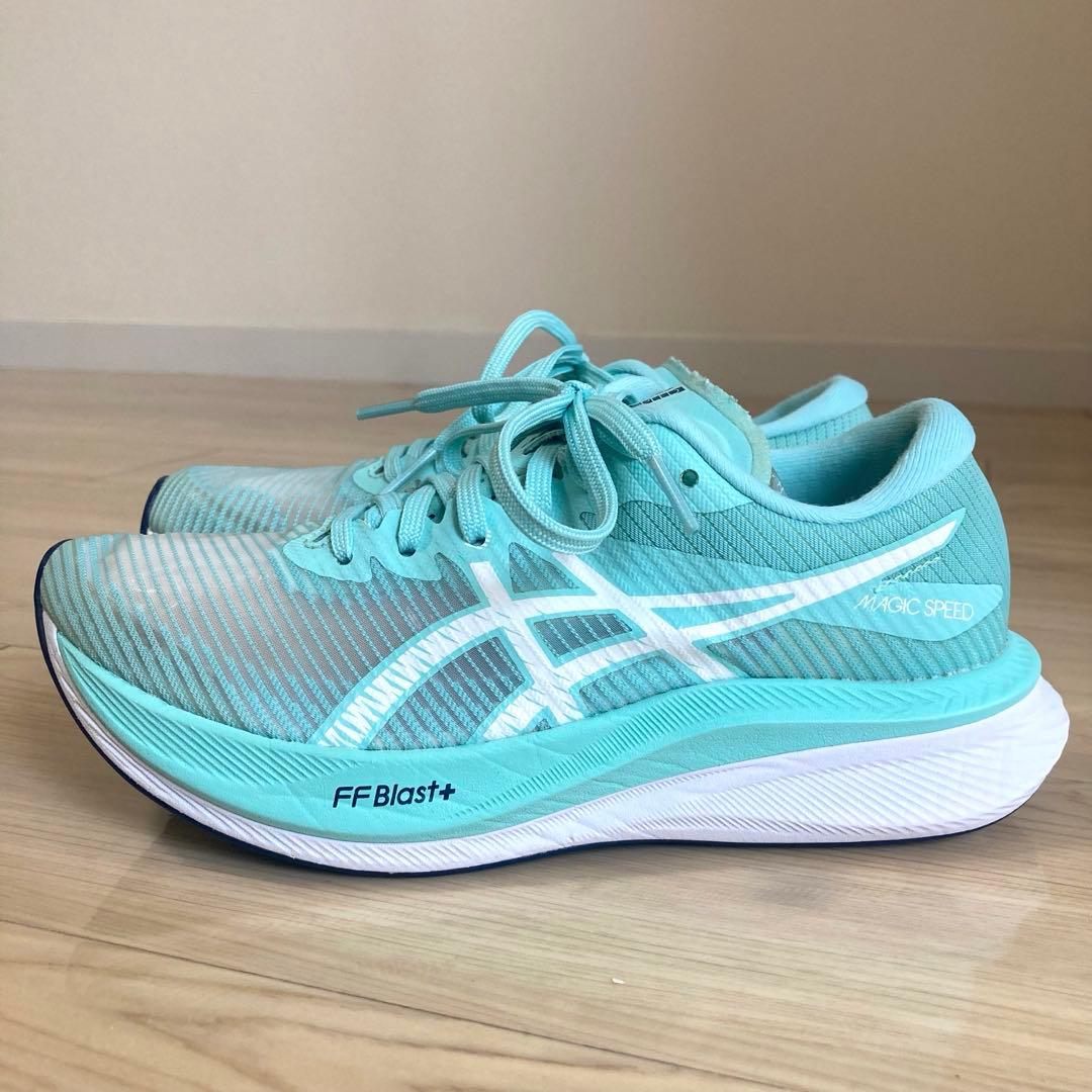 ✨定価16,500円／厚底／軽量✨asics MAGIC SPEED 3