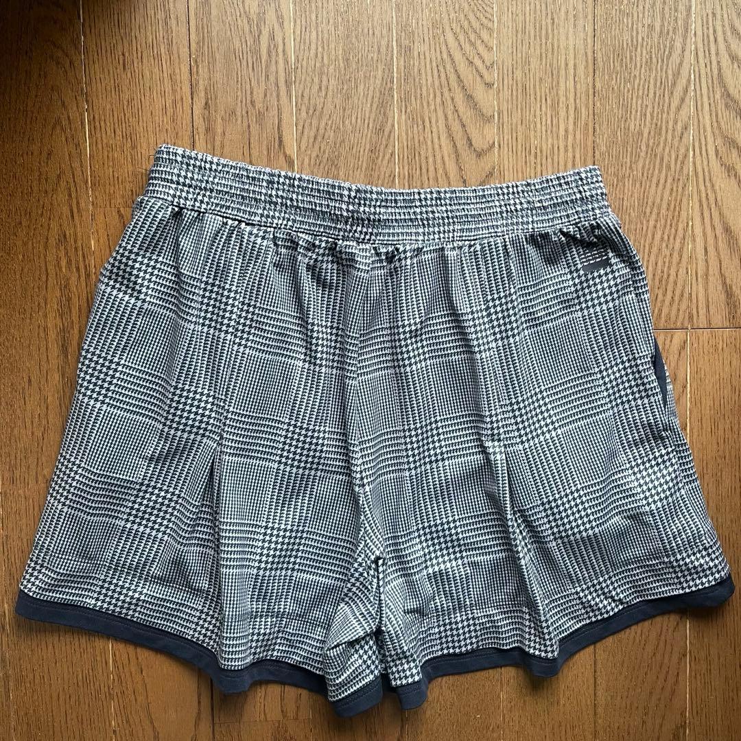 【アドミラル】テニス　ショートパンツ
