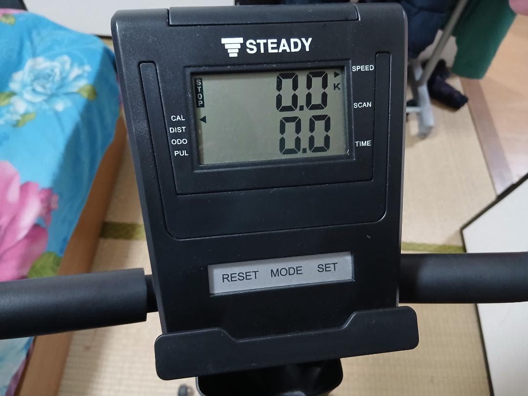 折りたたみ式トレーニングベンチ