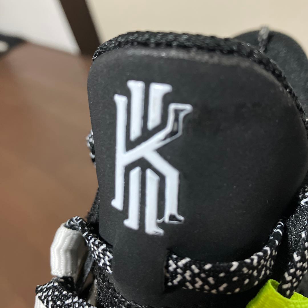 Nike カリーフライトラップ5 バスケットボールシューズ
