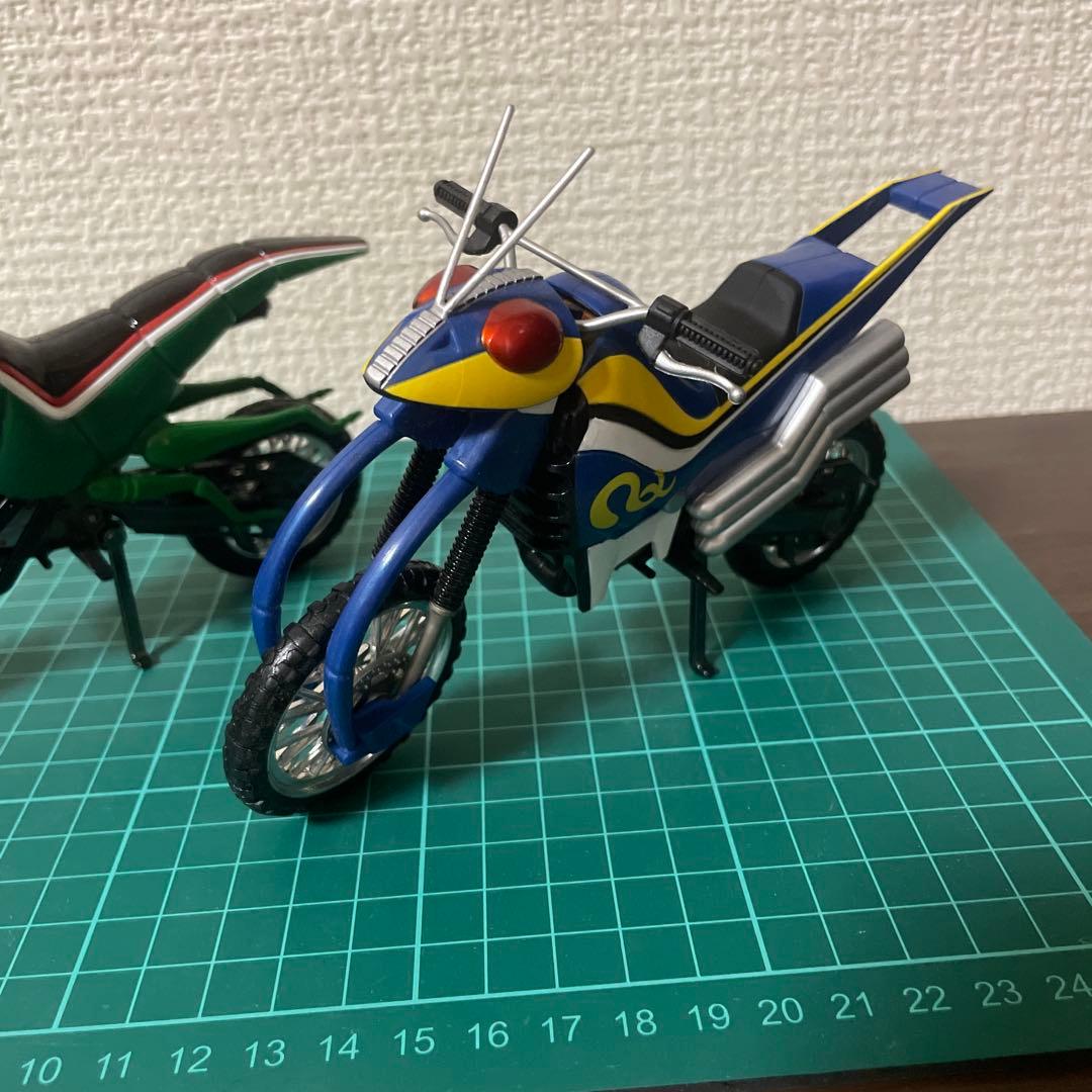 【早い者勝ち】魂ウェブSHFiguartsバトルホッパー&アクロバッター