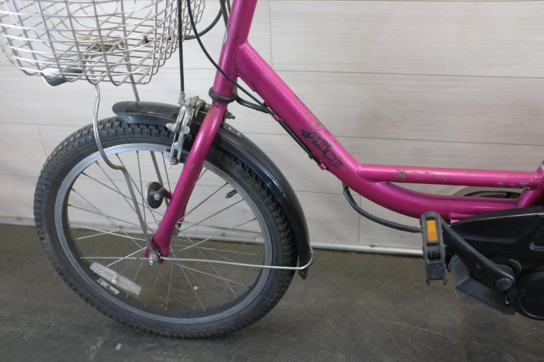 電動自転車 ブリヂストン製　18インチ　3段　8.1Ah（4点灯）充電器あり