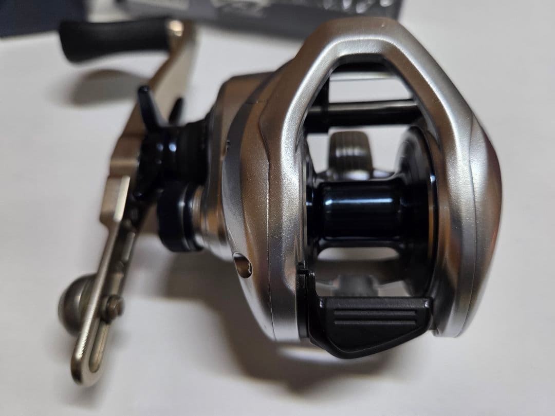 SHIMANO TRANX 301HG ベイトリール　DRT バリアル