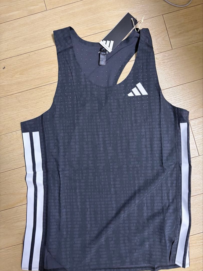 け*ろ様 adidas ランニングウェア シングレット ハーフタイツ