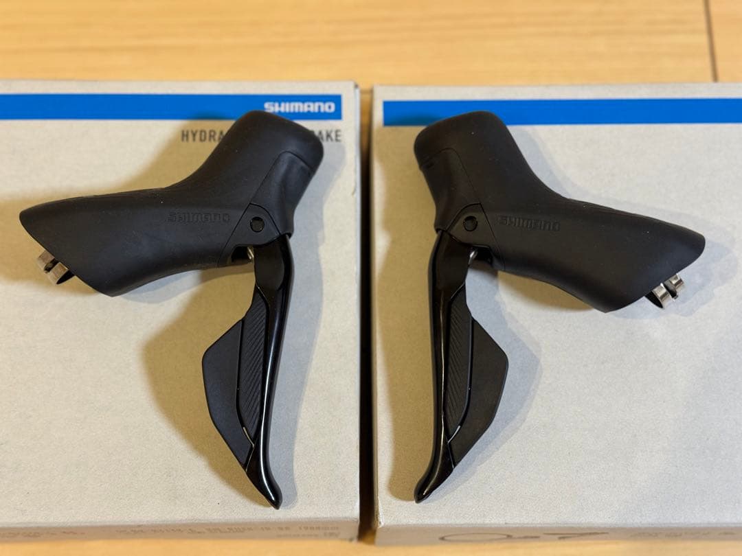shimano 105 Di2 ST-R7170 J-kitセット