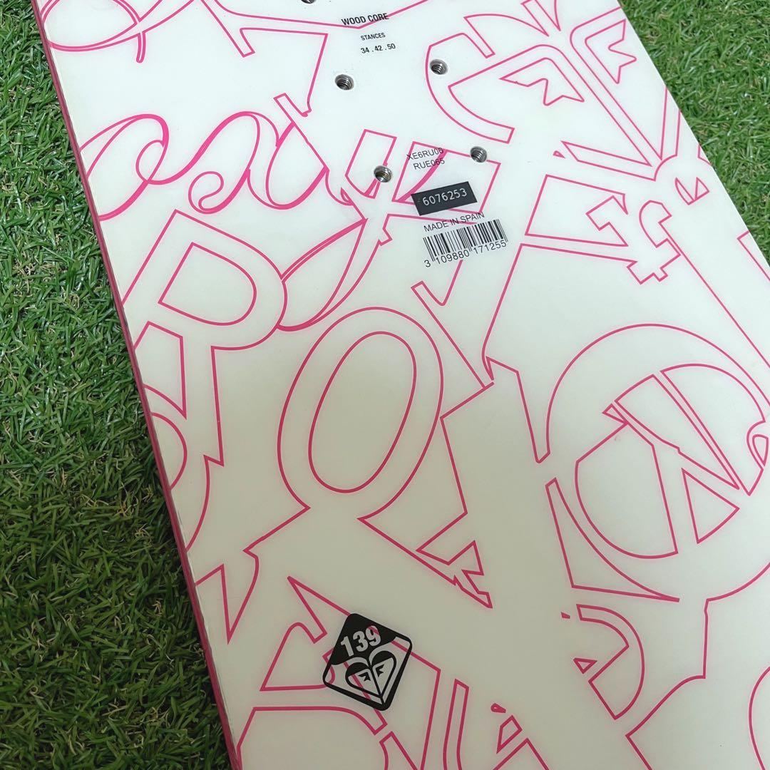 ROXY 可愛い ピンク 総柄 139cm レディース スノーボード板 スノボ