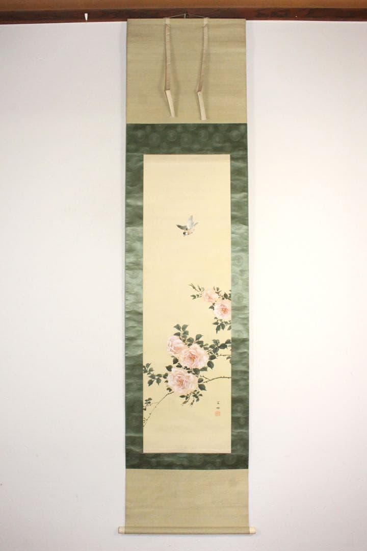 No5913 掛軸　在銘　幸野西湖　「薔薇に雀」　花鳥図　着色絹本　送料無料