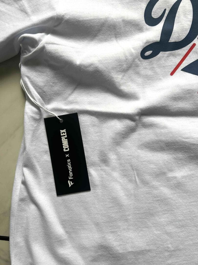 限定品　新品未開封　 BLACKPINK×MLB　Tシャツ　ドジャース　Sサイズ