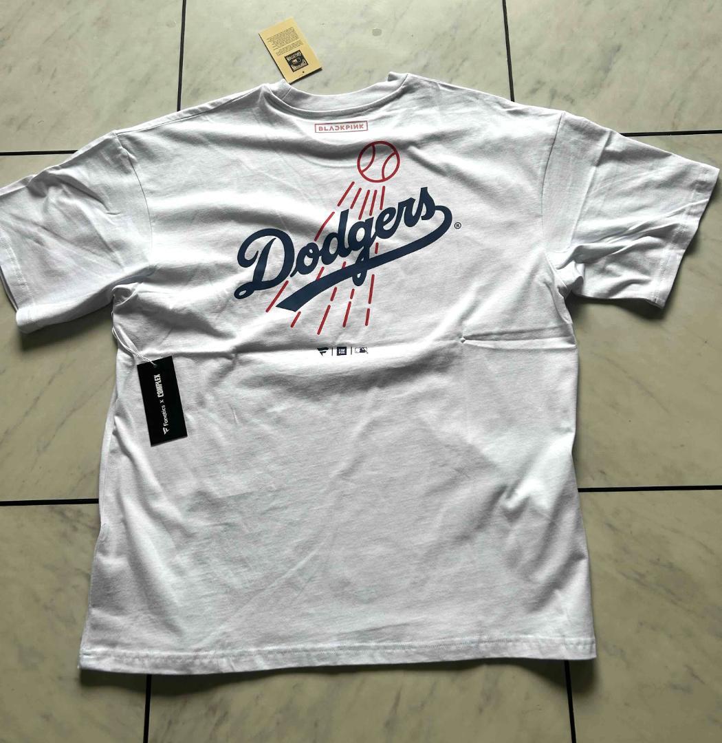 限定品　新品未開封　 BLACKPINK×MLB　Tシャツ　ドジャース　Sサイズ