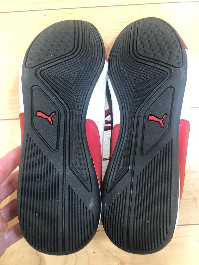 PUMA×フェラーリ メンズシューズ 25.5cm 未使用美品