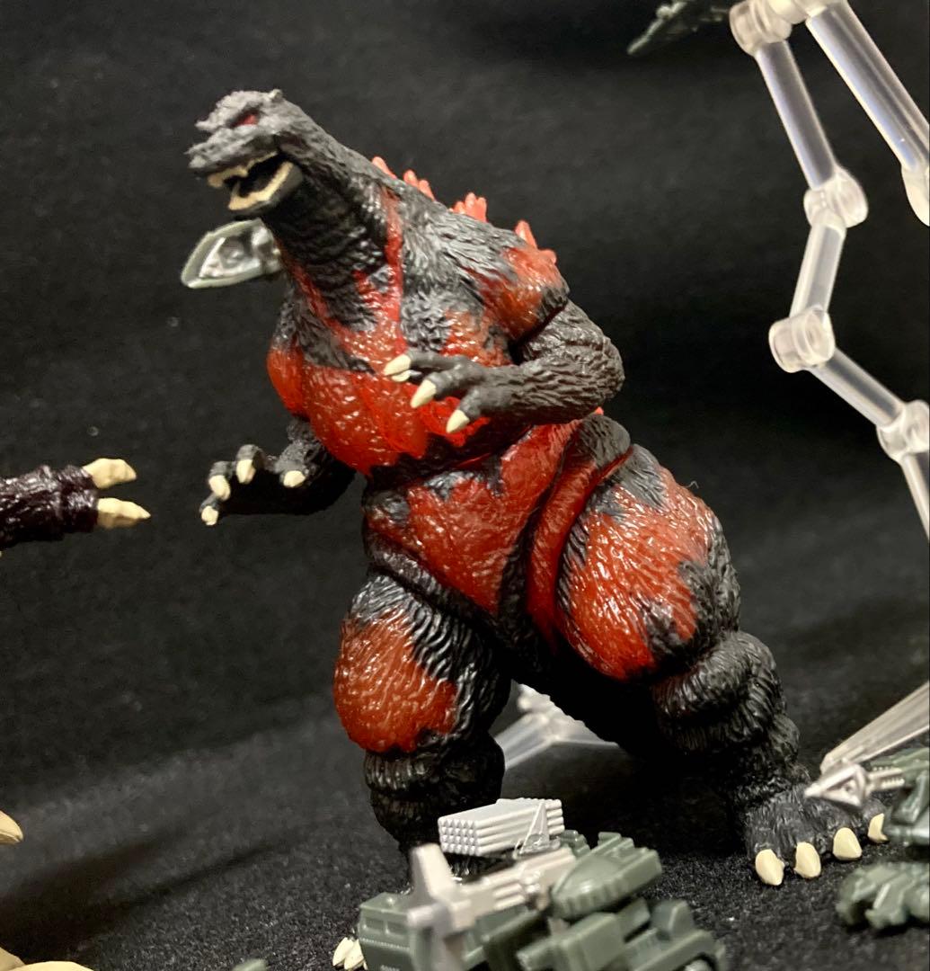 ◆ バーニングゴジラ デストロイアパーツ完成品 「ガシャポンHGX ゴジラ壱」