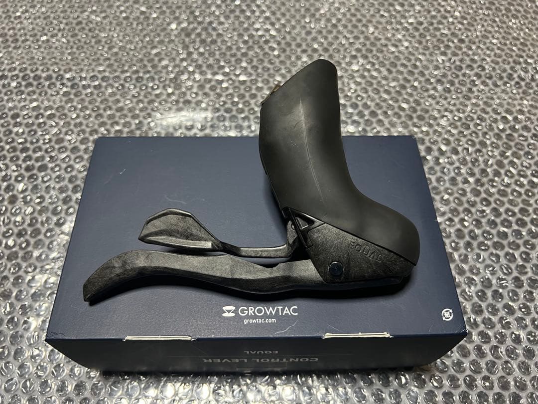 美品 GROWTAC EQUAL コントロールレバー スタンダード 右