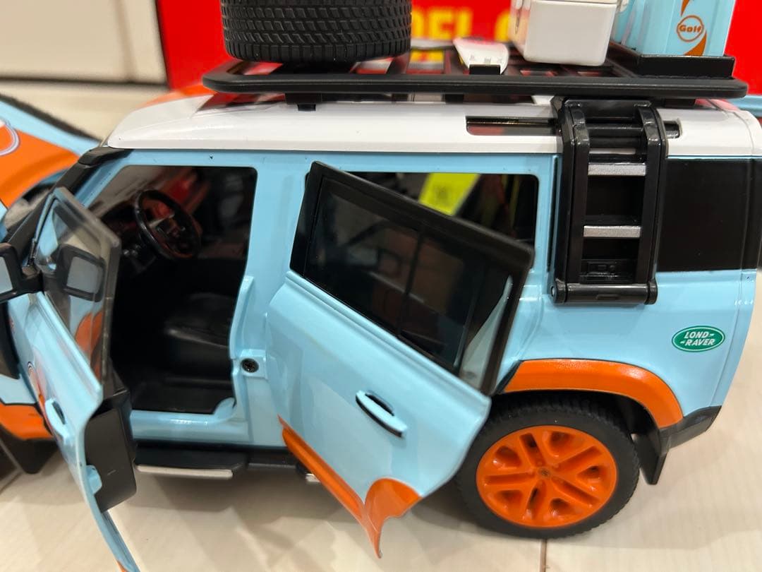 新品 希少 1/18 ランドローバー ディフェンダー Golf カスタム 仕様