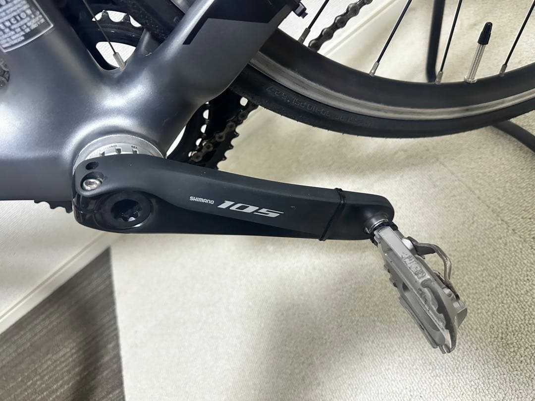 自転車本体 Full carbon COLNAGO with aero handlebar.