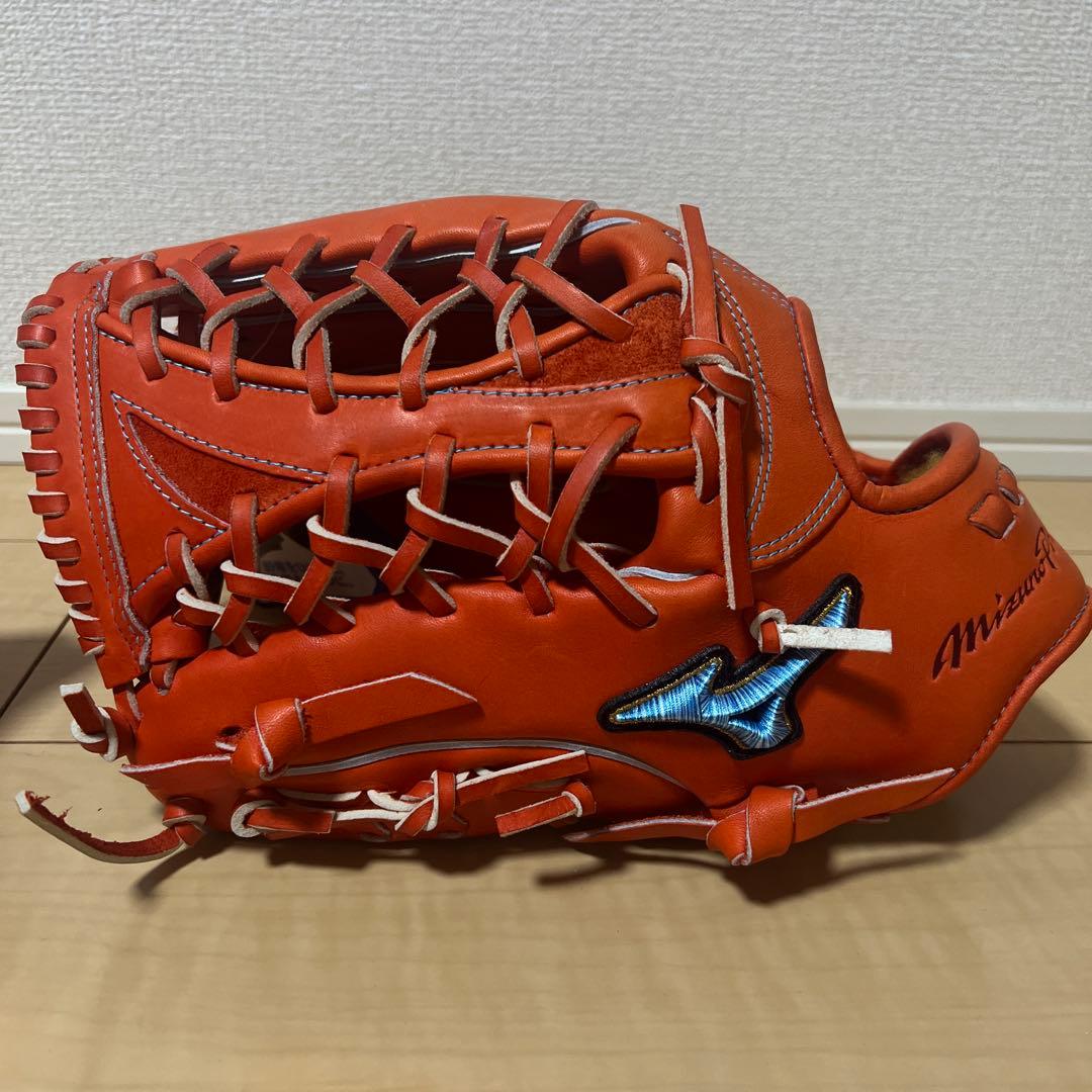 新品未使用　ミズノプロ　硬式　ダイバーシティブルー　外野手　　　左投げ