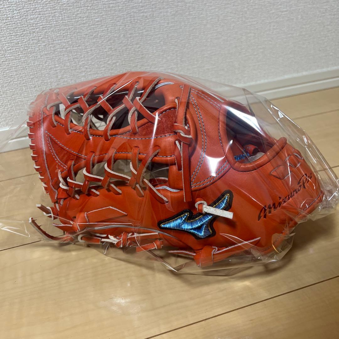 新品未使用　ミズノプロ　硬式　ダイバーシティブルー　外野手　　　左投げ