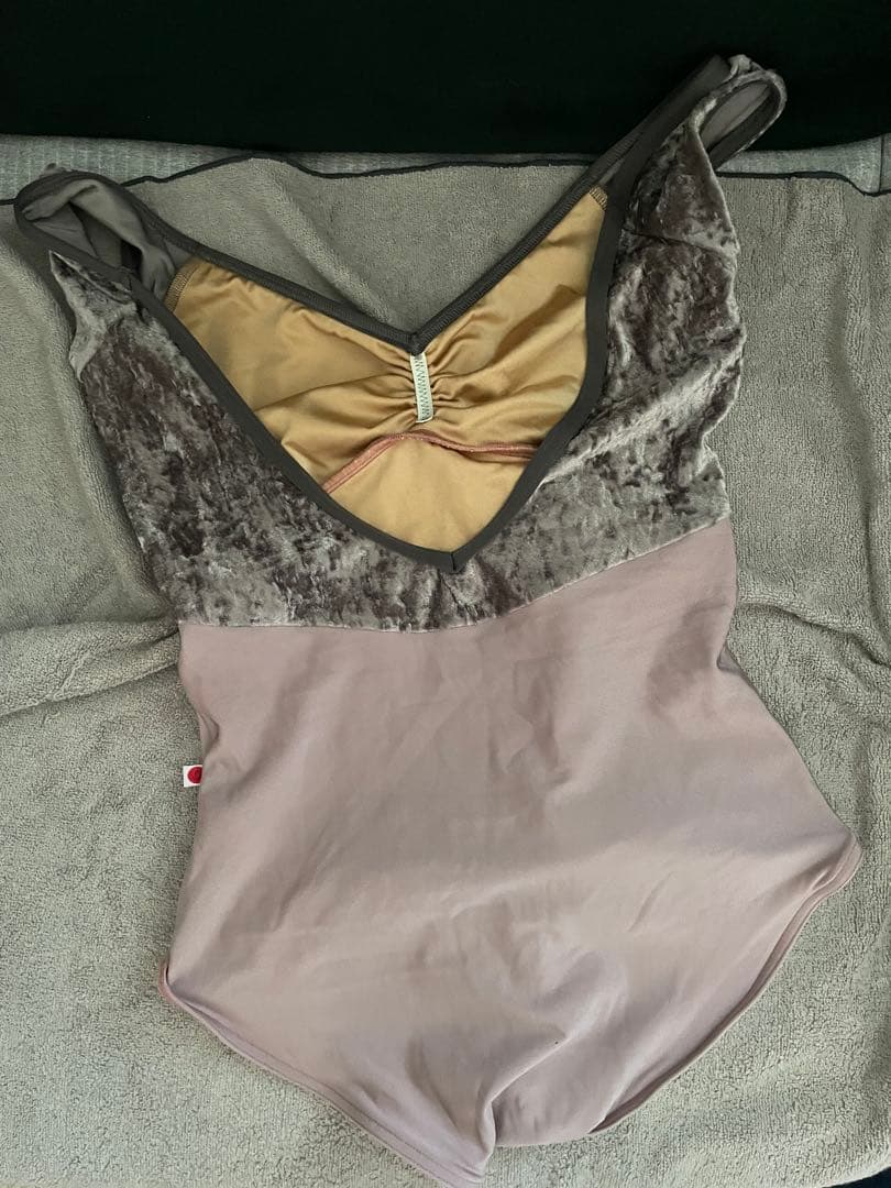 Yumiko レオタード Elli