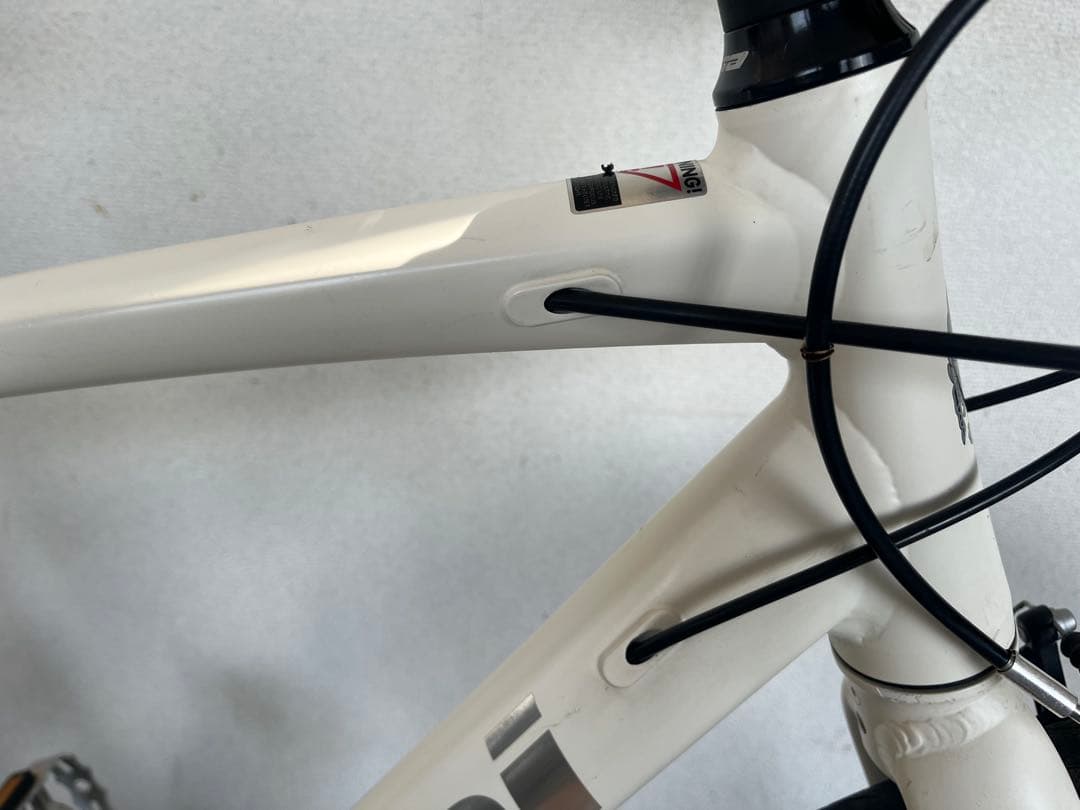 おに BIANCHI C-SPORT 1 2025年モデル