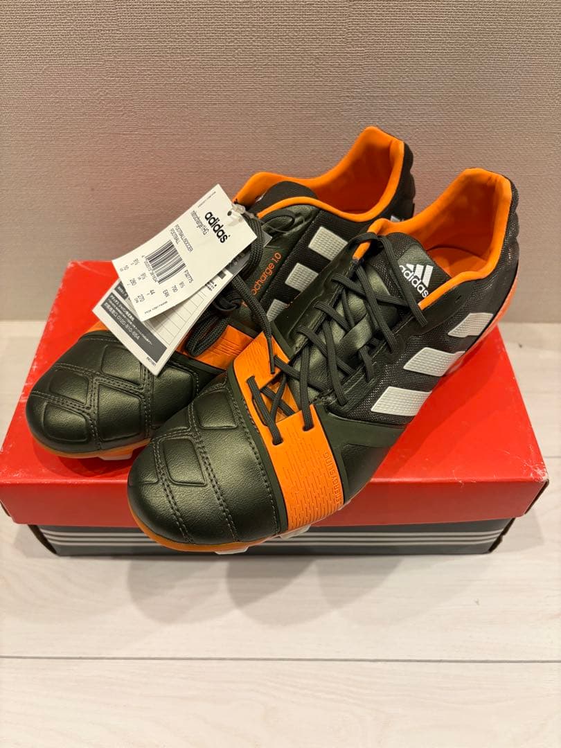 【タグ付き新品】プレデター パワースワーブ リメイク Nitrocharge