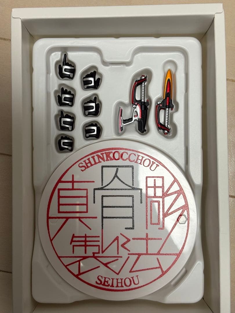 S.H.フィギュアーツ 真骨彫製法 仮面ライダーカブト 10th Ver.