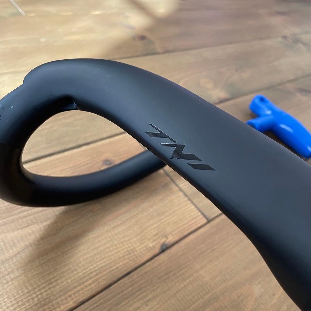 TNI AEROFAST 360mm カーボンドロップハンドル エアロ