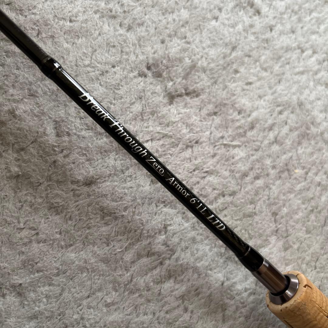 ヴァルケイン ブレイクスルー ゼロアーマー6'1L LTD
