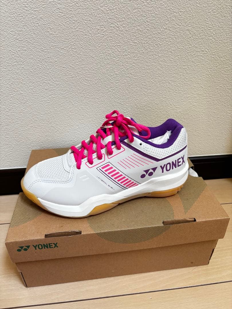 YONEX バドミントンシューズ 22.0