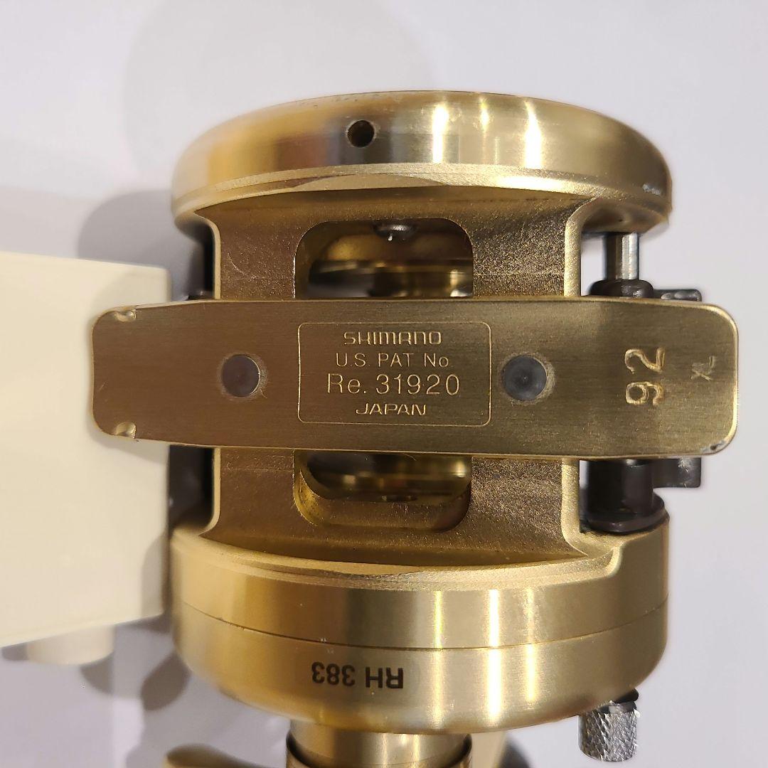 SHIMANO カルカッタ 100 XT ベイトリール　シマノ 右ハンドル