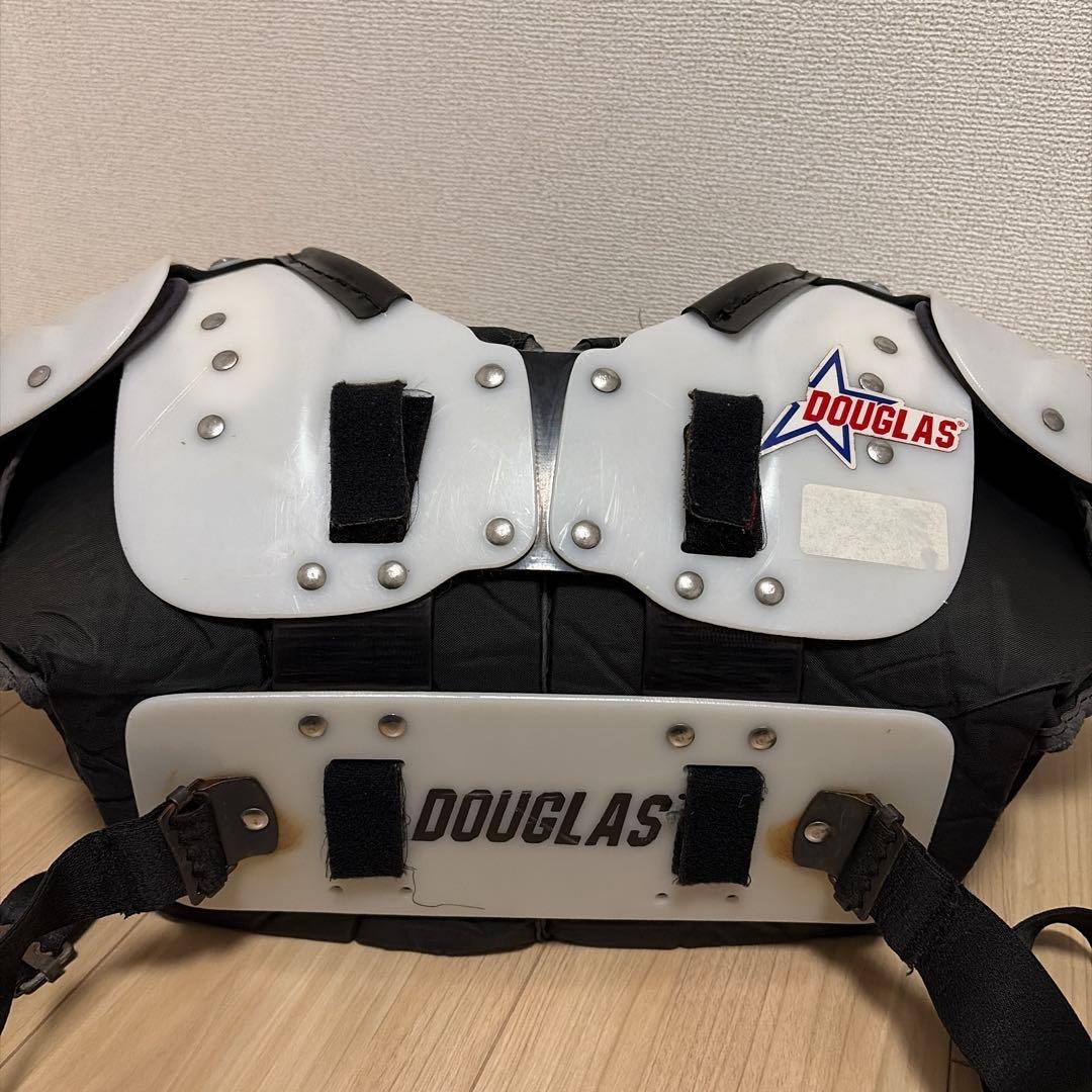 ダグラス Douglas QBK S ショルダー Sサイズ アメフト 防具
