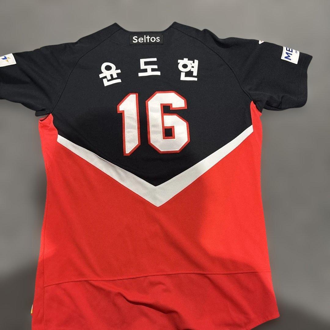 超レア　KIA Tigers ユニフォーム 16