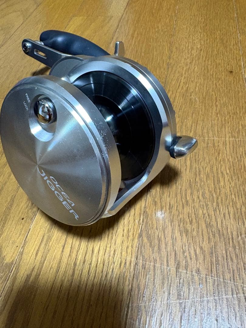 リール OCEA JIGGER 4000