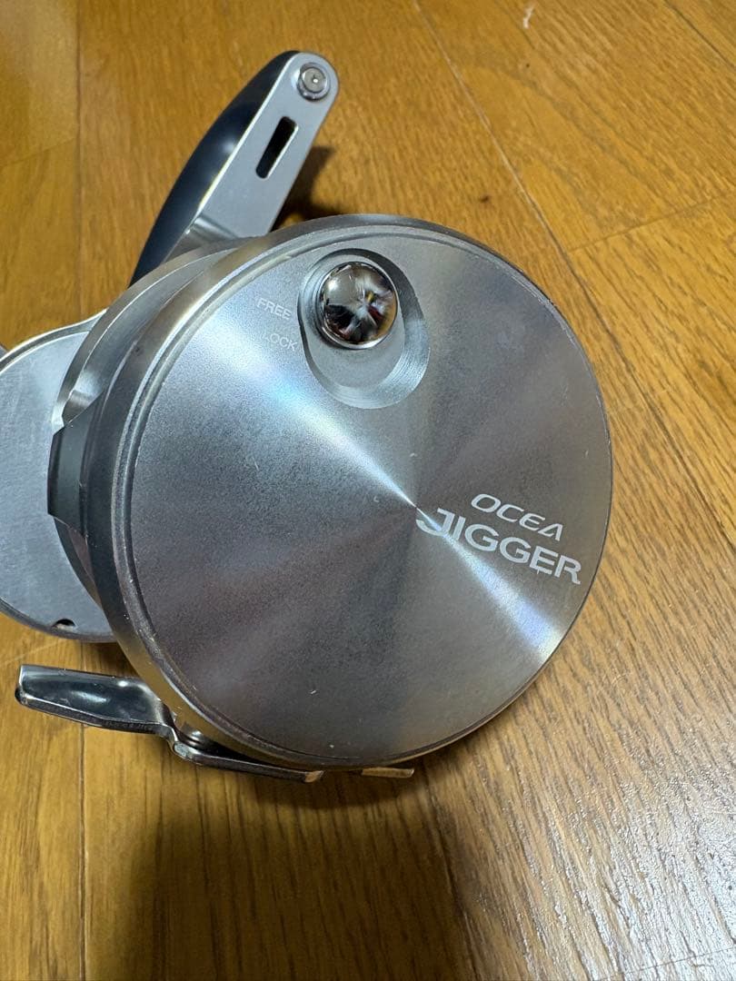 リール OCEA JIGGER 4000