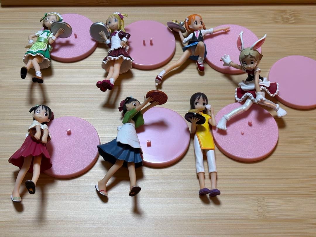 苺ましまろ　ウェイトレス　フィギュア　セット