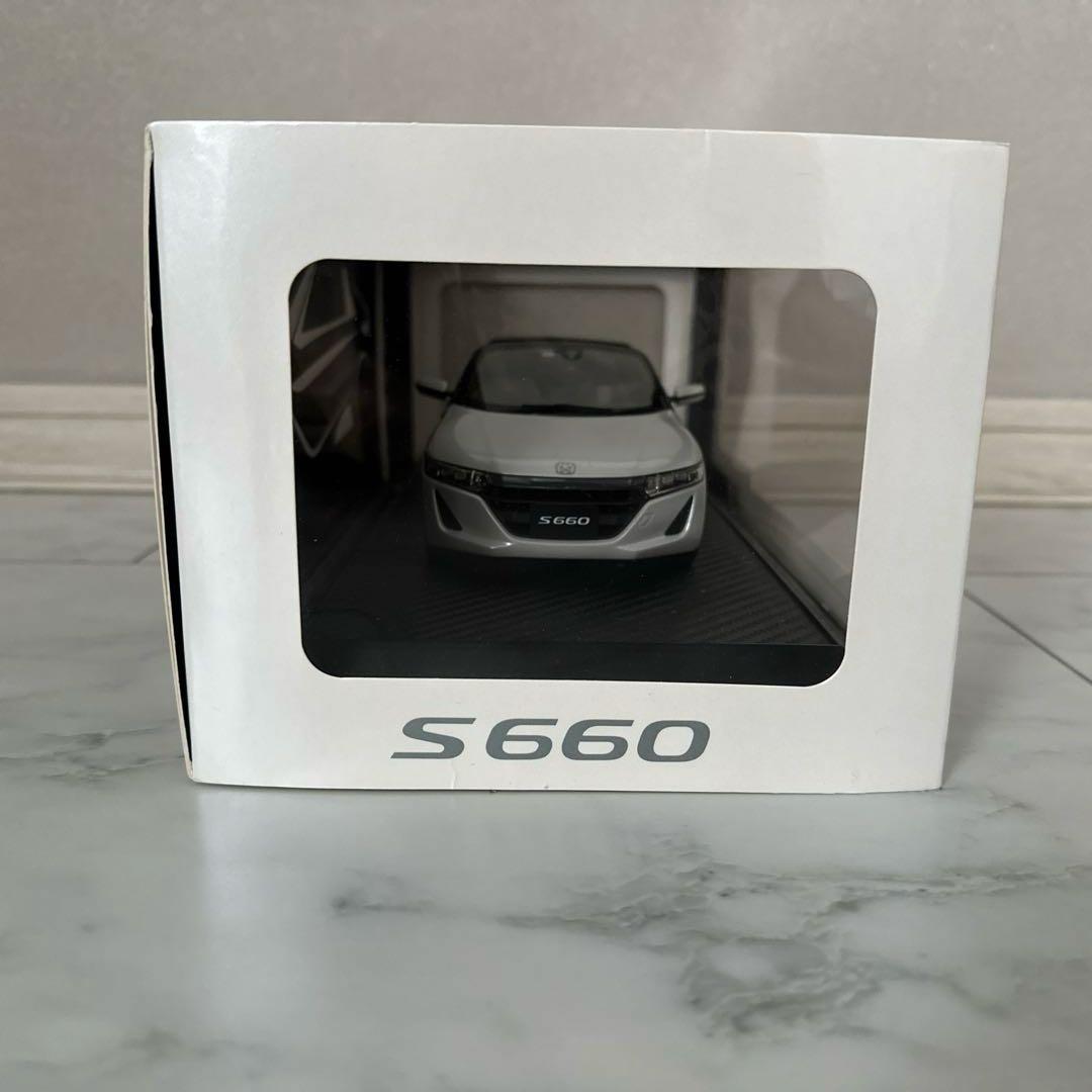 Honda S660α 1/18 HJ1803BW