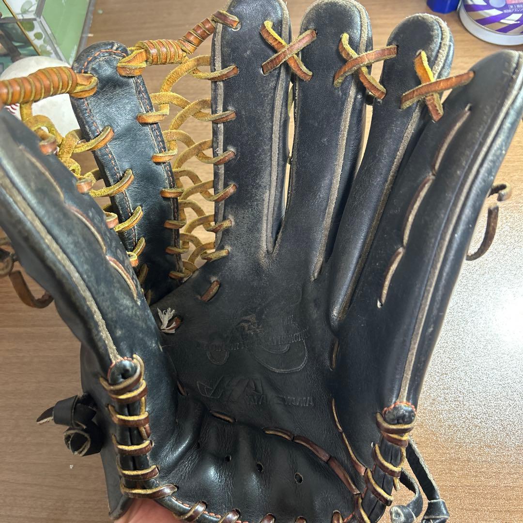 ハタケヤマ硬式外野手用グローブ