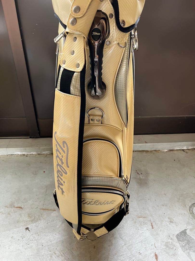 Titleist ゴルフバッグ・キャディバッグ クリーム色
