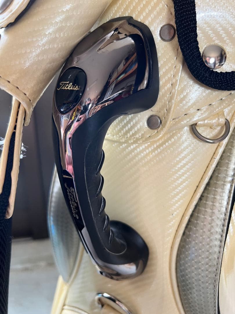 Titleist ゴルフバッグ・キャディバッグ クリーム色