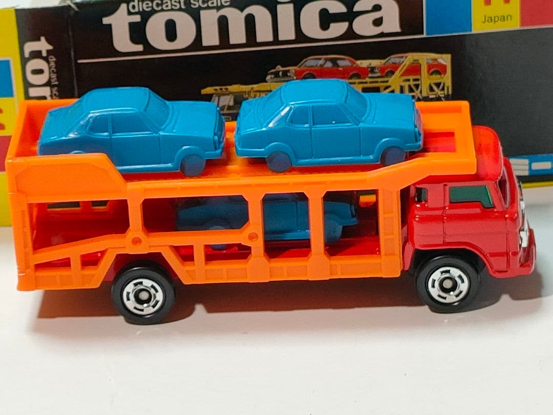 黒箱トミカ 14　トヨタ ディーゼル カートランスポーター　美品　日本製