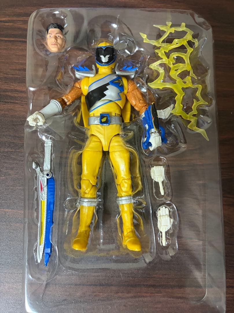 Power Rangers Dino Charge フィギュア 4体セット