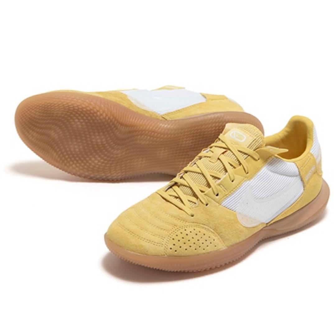 NIKE ストリートガト　イエローゴールド色　28.0cm 新品未使用