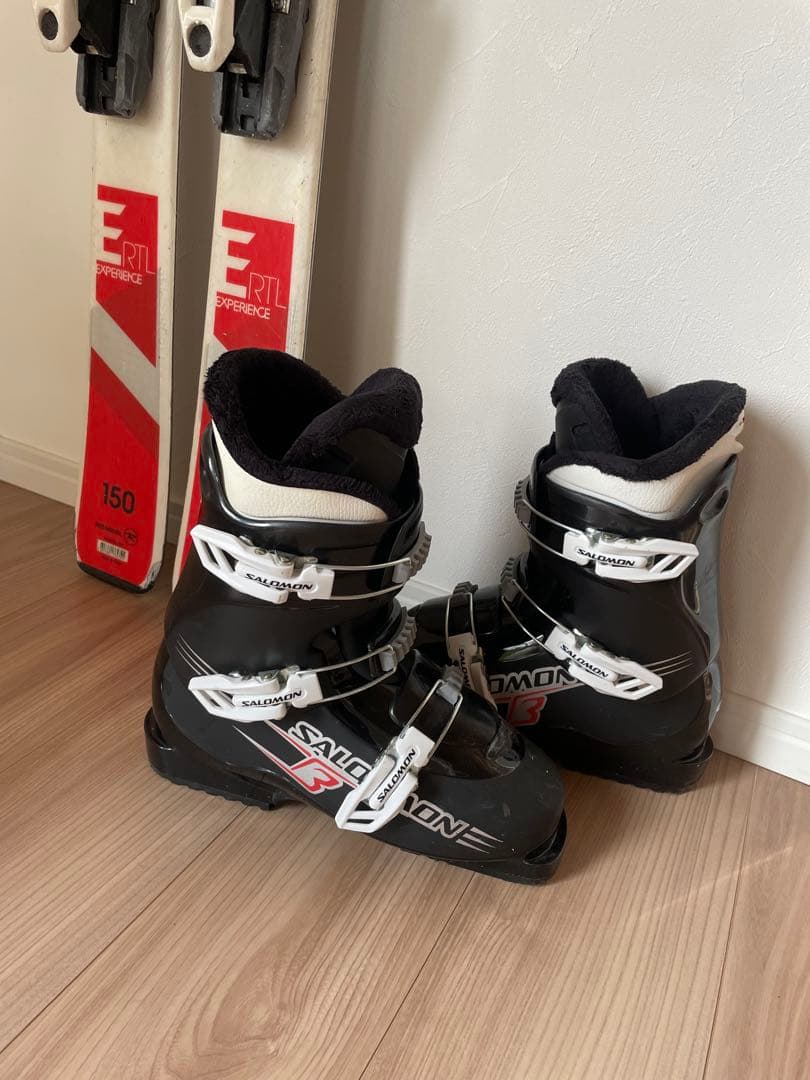 ロシニョールROSSIGNOL150cm＆SALOMON R 25CM セット