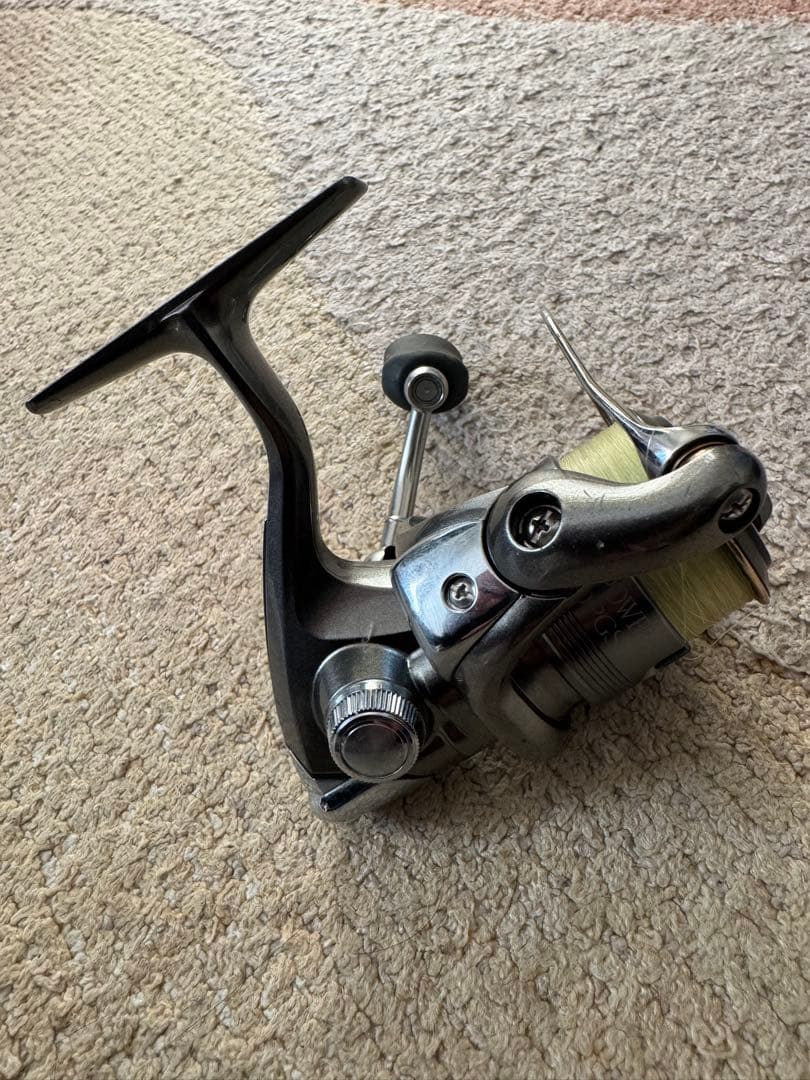 中古SHIMANO TWIN POWER 1000PGS 収納袋付き
