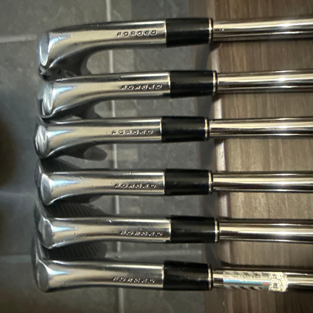 Srixon zx5アイアンセット 5-9.P DG120 s200