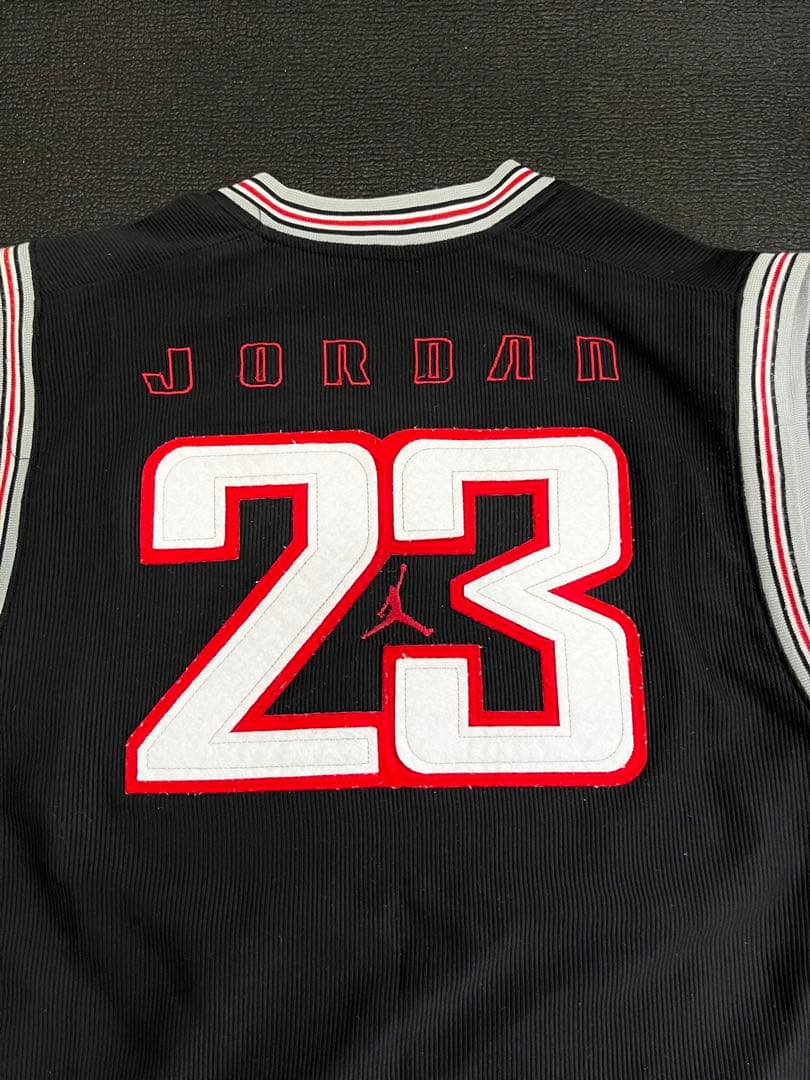 00s AIR JORDAN エアジョーダン 刺繍ロゴ　ゲームシャツ サイズ M