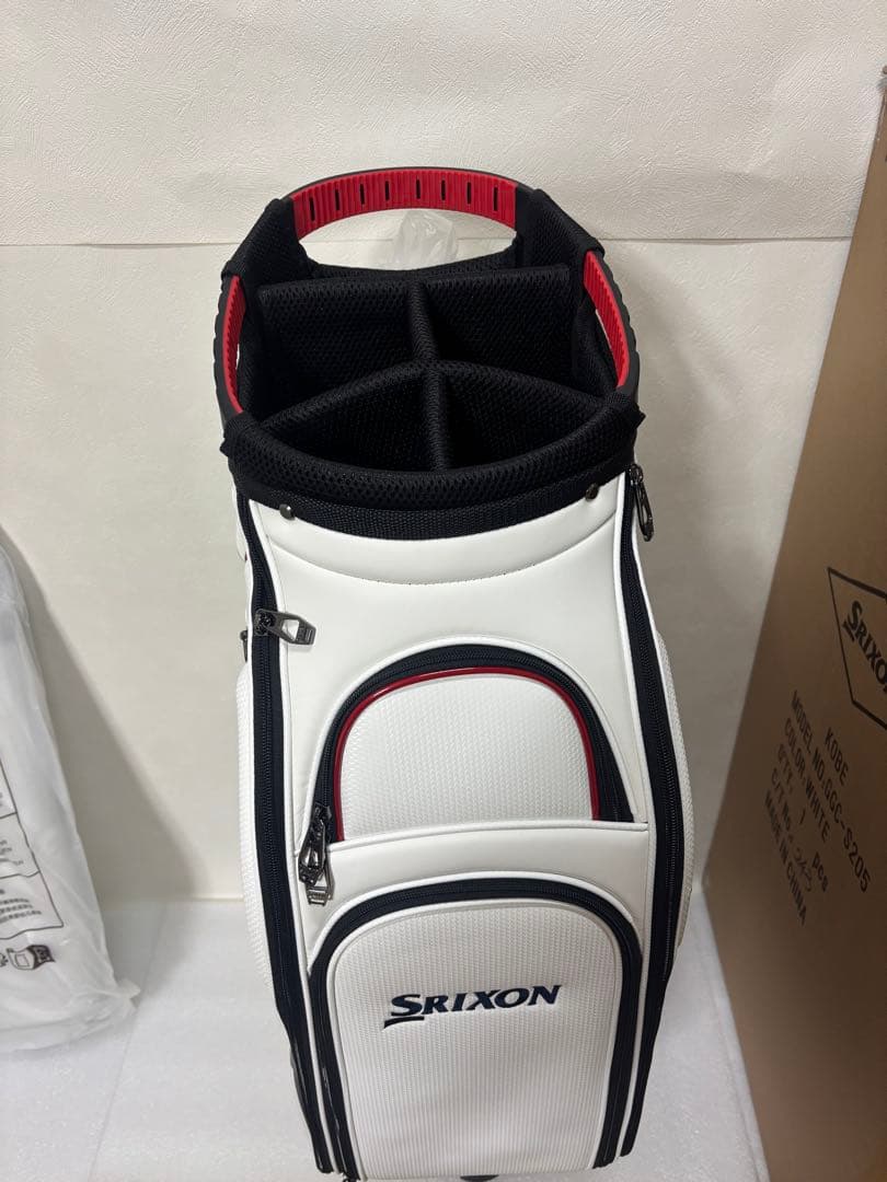 SRIXON キャディバッグ 10.0型 GGC-S205 ホワイト　フード付き