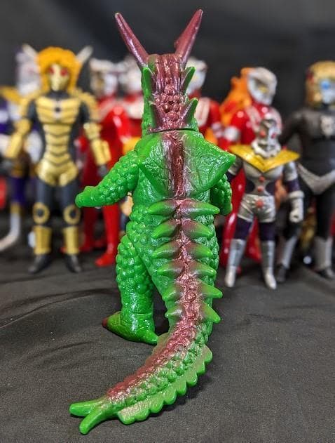 ウルトラマンレオ＆登場怪獣・宇宙人（バンダイ）ソフビフィギュア11体セット＋７