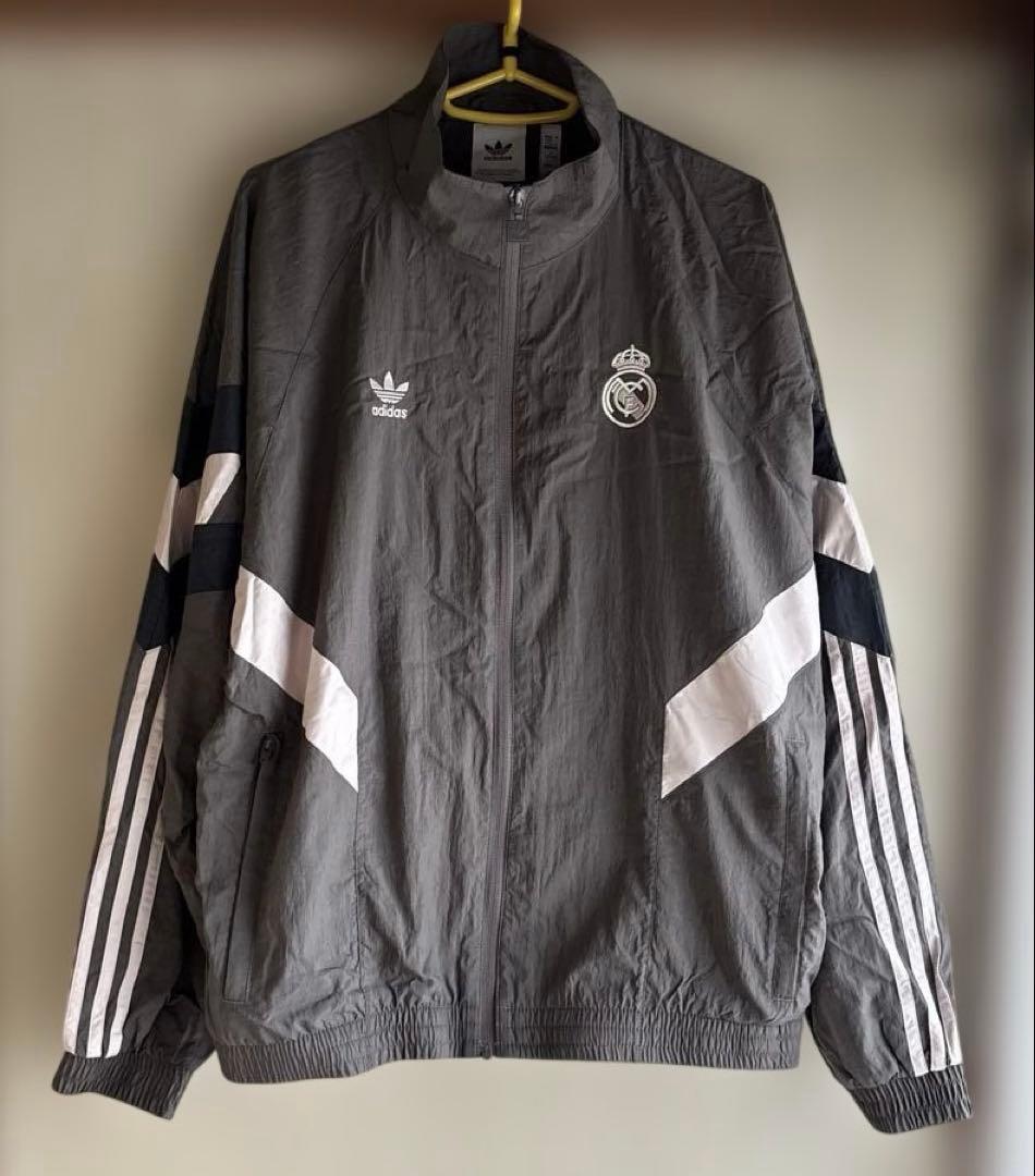 adidas レアル・マドリード　トラックジャケット